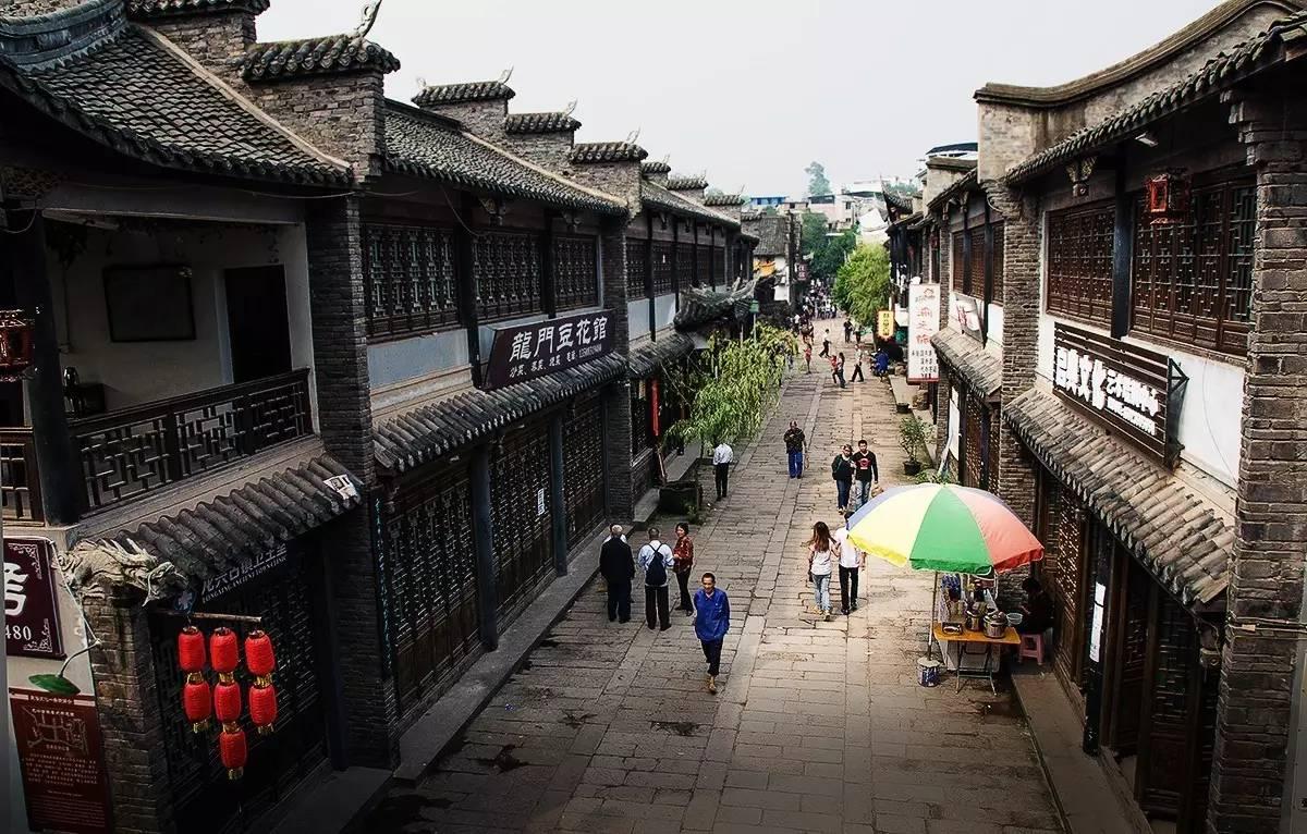 羽毛球教练证怎么考的